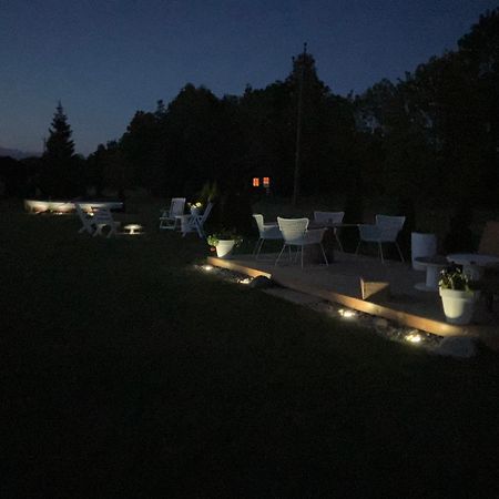 Merejussi Puhkemajad Parna Buitenkant foto