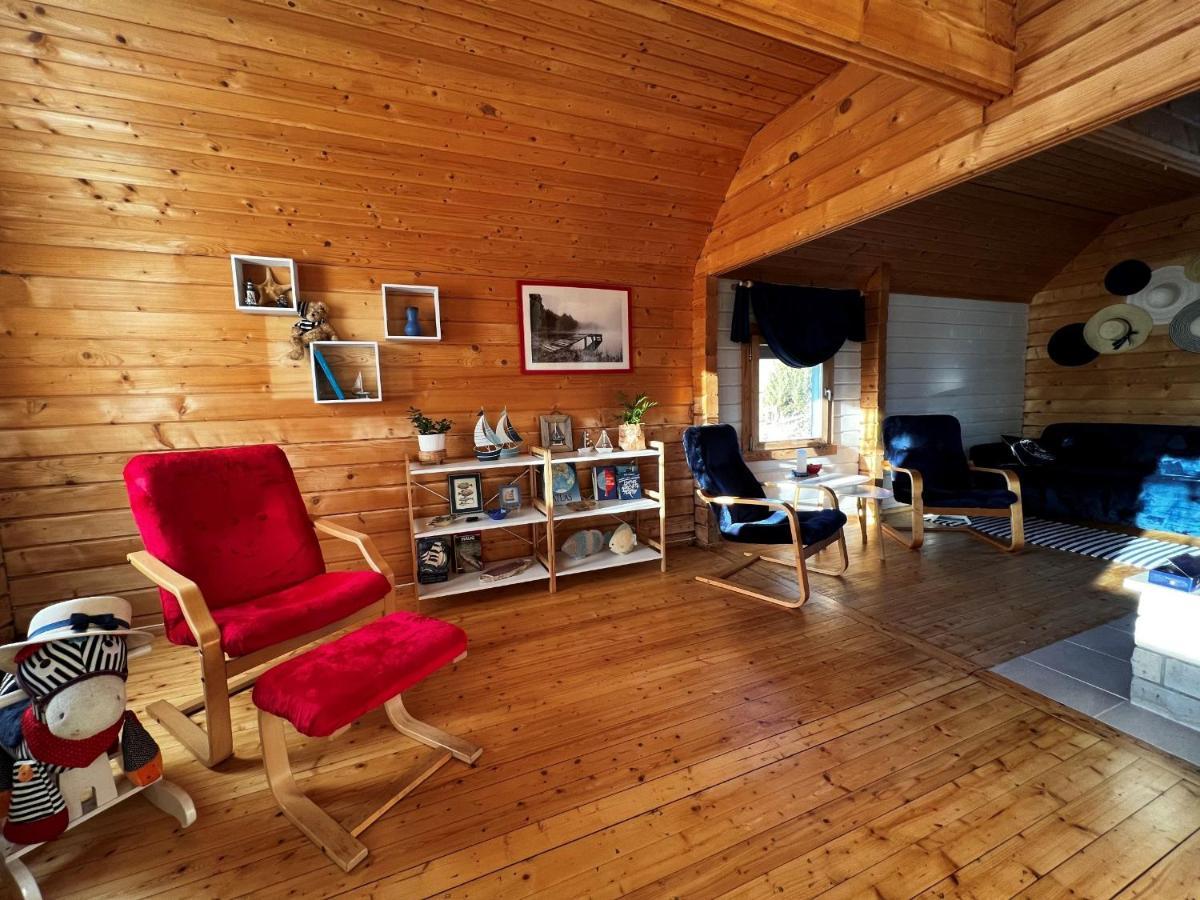 Merejussi Puhkemajad Parna Buitenkant foto