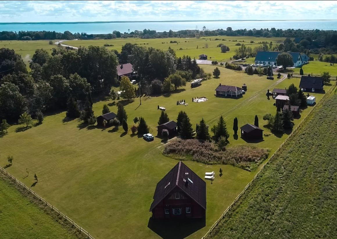 Merejussi Puhkemajad Parna Buitenkant foto